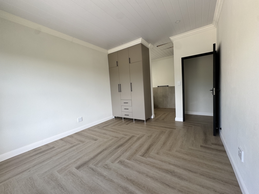 4 Bedroom Property for Sale in Wilkoppies North West
